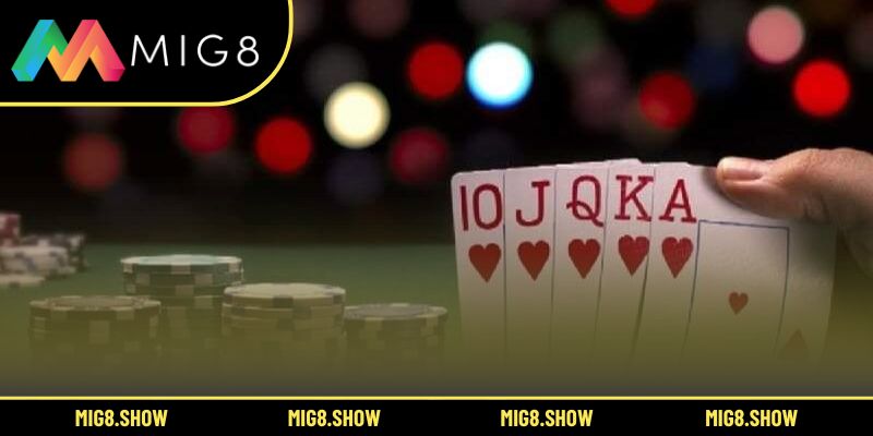 Người chơi chuyên nghiệp chia sẻ bí quyết nâng cao trình độ poker